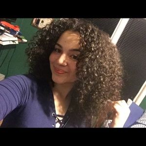 Meet your Posher, Ashley